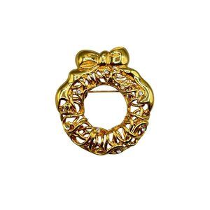 Monet Christmas Wreath Pin Brooch Gold Tone With Rhinestones Holiday Jewelry